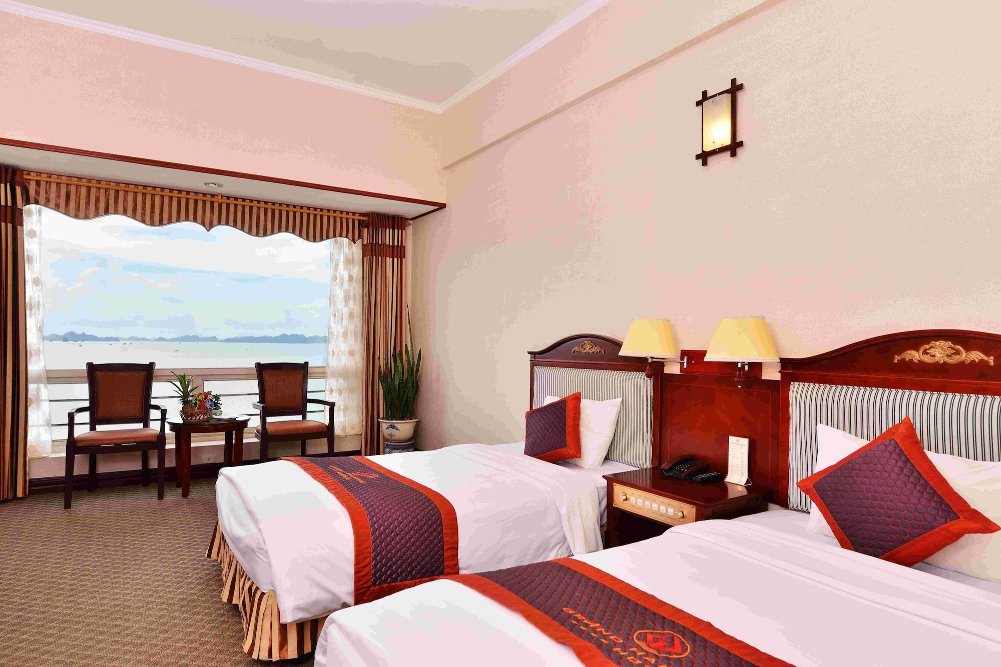 Grand Ha Long Hotel Buitenkant foto